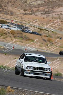 media/Oct-01-2022-Team Topak Racing (Sat) [[f860fb51be]]/2-Inter Low 2/session 2 turn 11/